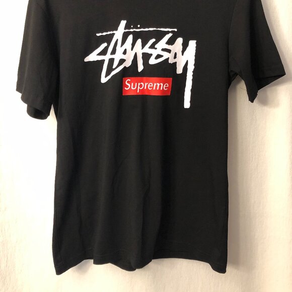 New. Supreme Logo T-Shirt: Size M - Picture 5 of 7